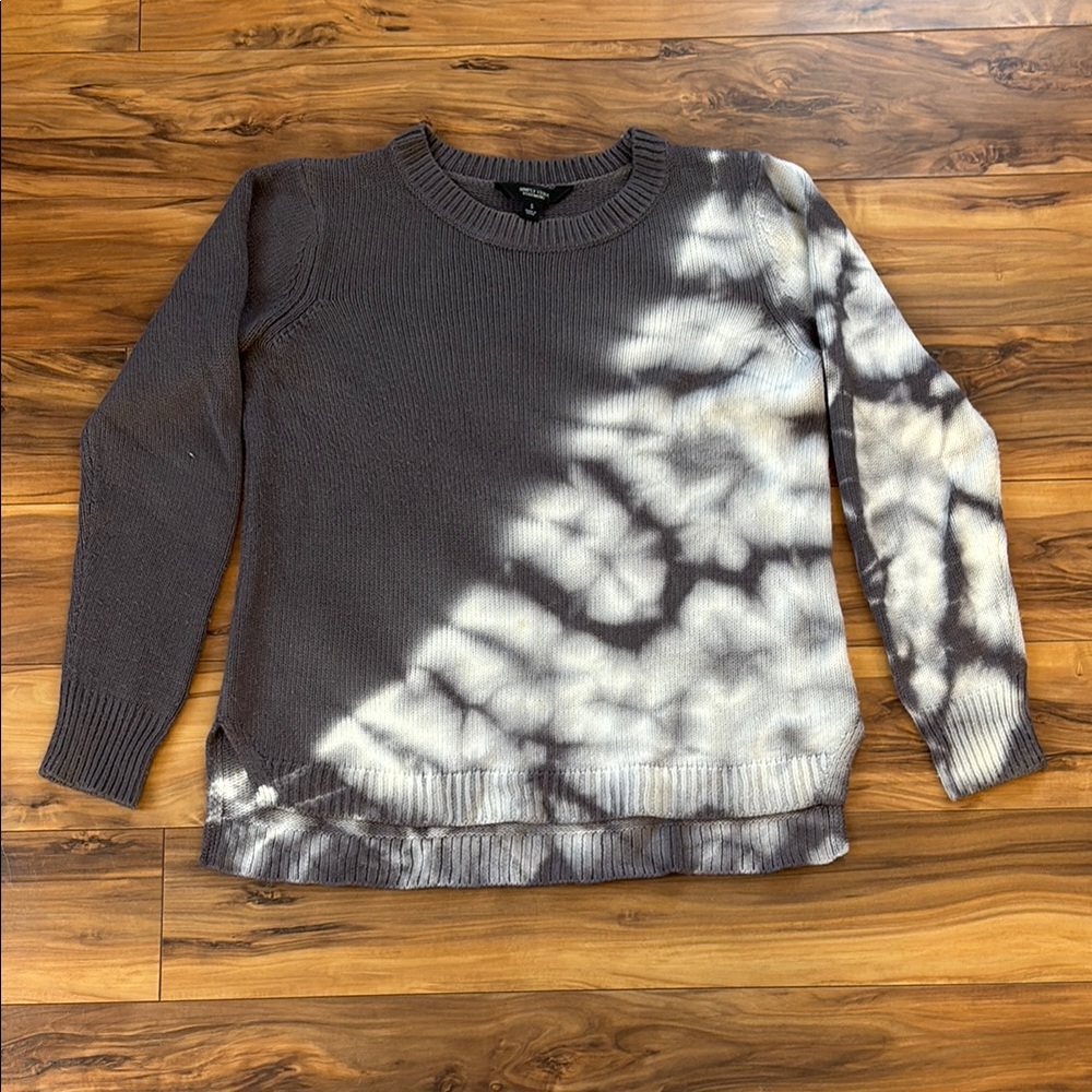 Women's Tie-Dye Sweater - Gray and White